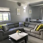 4 Bedroom With Heated Pool Close To Old Village Villa *