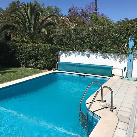 4 Bedroom With Heated Pool Close To Old Village Vilamoura