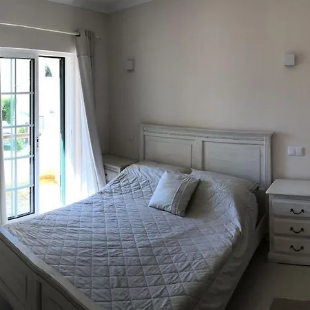 4 Bedroom With Heated Pool Close To Old Village * Vilamoura