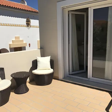 4 Bedroom With Heated Pool Close To Old Village 빌라모라