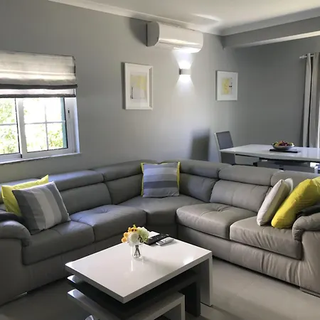 4 Bedroom With Heated Pool Close To Old Village 빌라 *