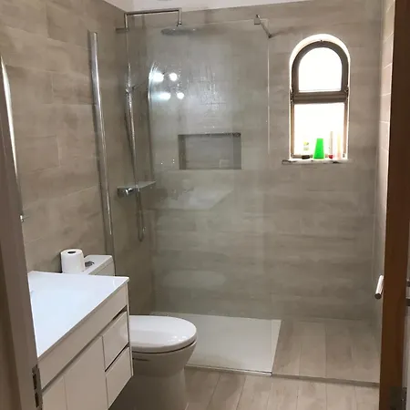 4 Bedroom With Heated Pool Close To Old Village Villa