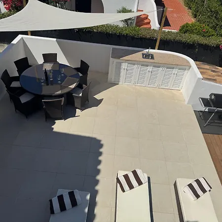 Villa 4 Bedroom With Heated Pool Close To Old Village Vilamoura