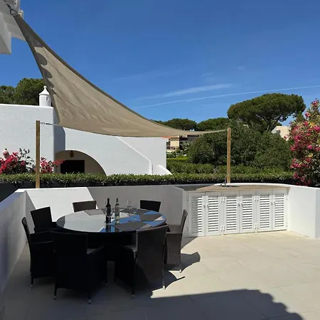 Villa 4 Bedroom With Heated Pool Close To Old Village Vilamoura