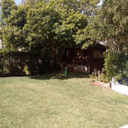 4 Bedroom With Heated Pool Close To Old Village Виламура