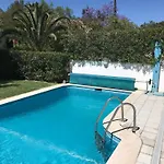 4 Bedroom With Heated Pool Close To Old Village וילהמורה
